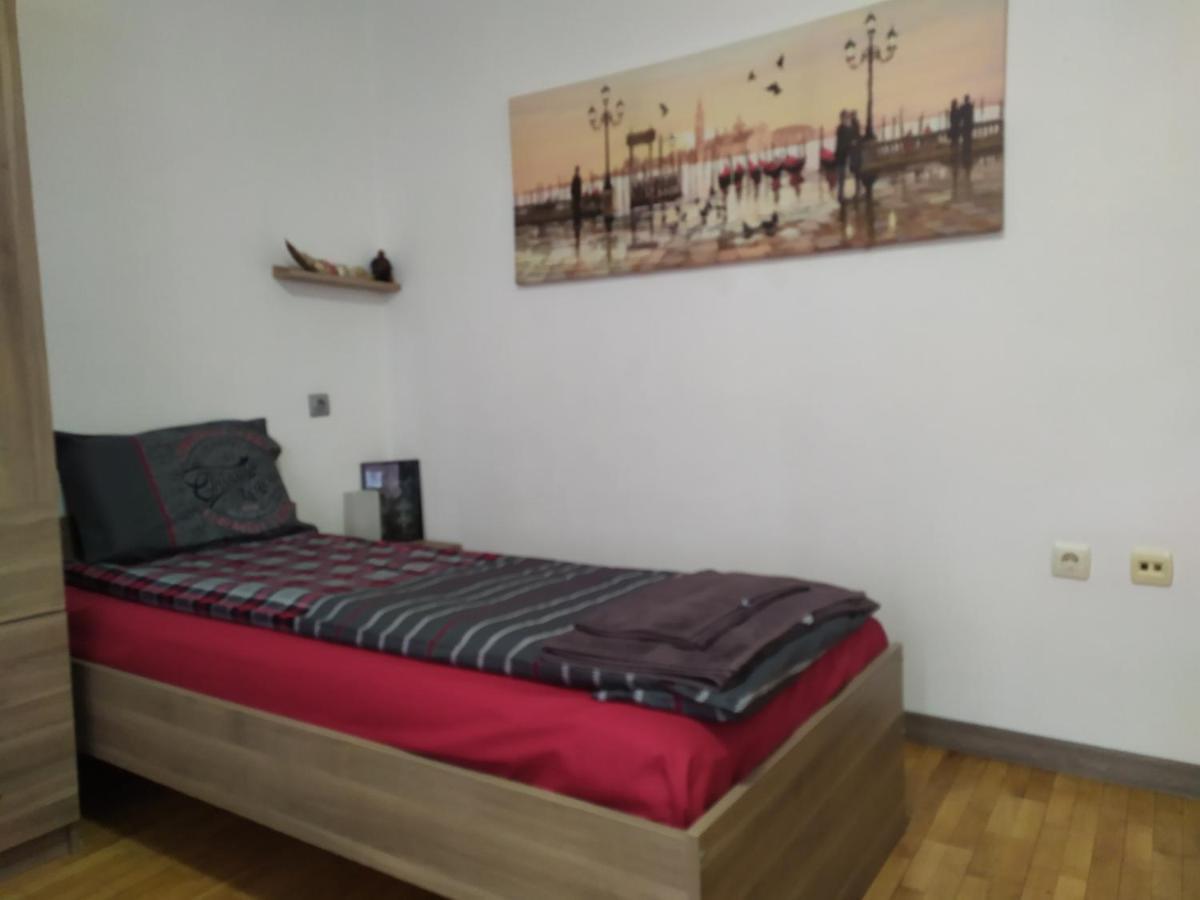 Apartament Bogoslovovi Varna Exterior foto